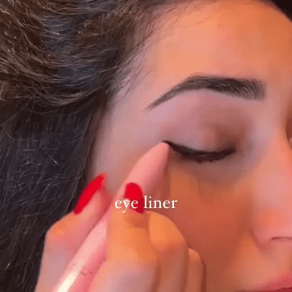 On-The-Go 4-in-1 Beauty Pen