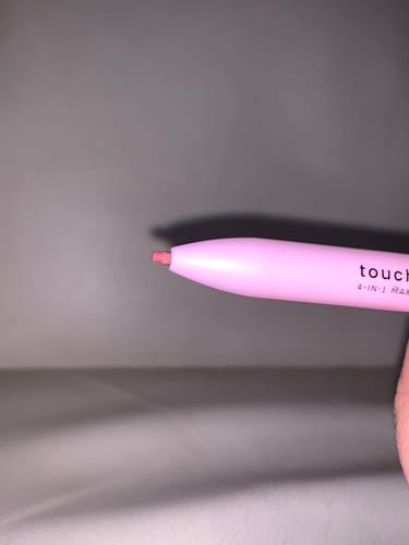On-The-Go 4-in-1 Beauty Pen