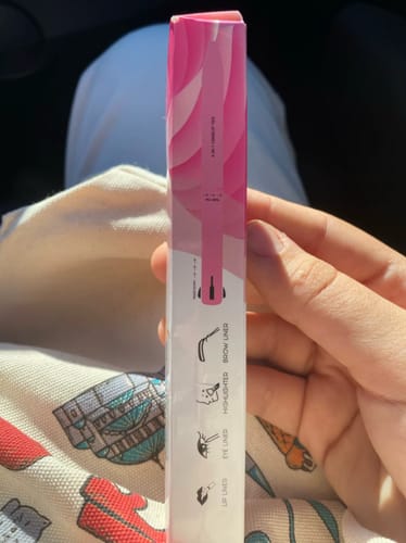 On-The-Go 4-in-1 Beauty Pen