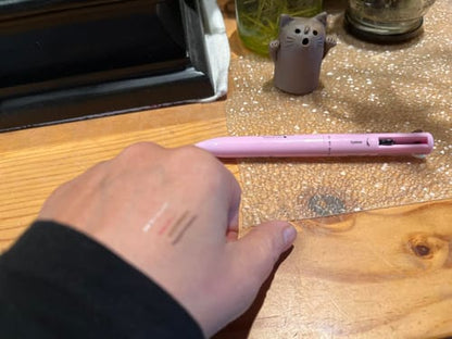 On-The-Go 4-in-1 Beauty Pen